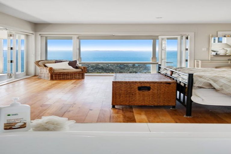 Photo of property in 1266 Whangaparaoa Road, Gulf Harbour, Whangaparaoa, 0930