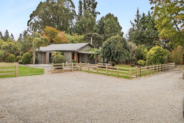 Photo of property in 103 Neudorf Road, Upper Moutere, 7175