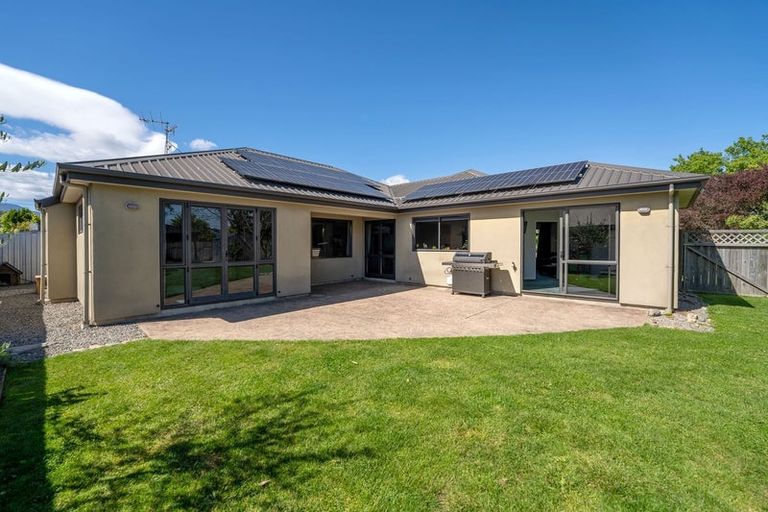 Photo of property in 4 Hollybush Drive, Brightwater, 7022