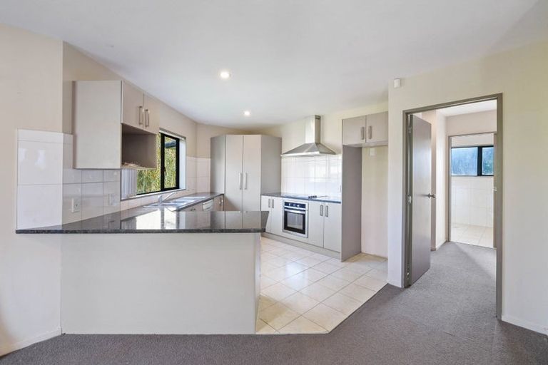 Photo of property in 55b Simpson Road, Ranui, Auckland, 0612