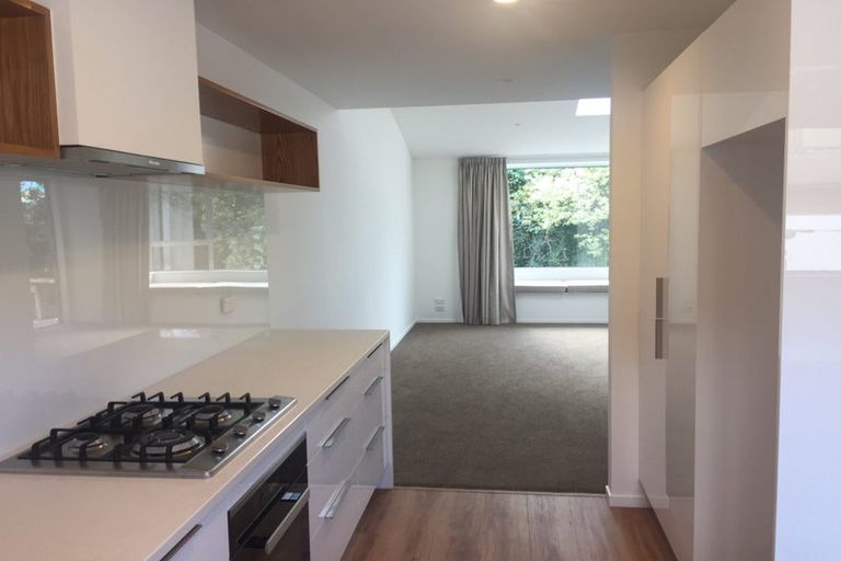 Photo of property in 4/33 Darvel Street, Riccarton, Christchurch, 8011