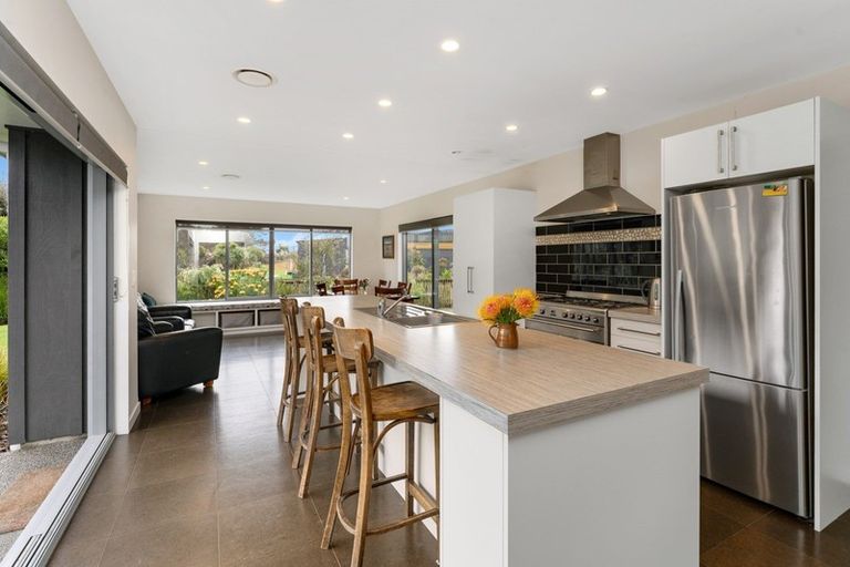 Photo of property in 41 Paetawa Road, Peka Peka, Waikanae, 5391