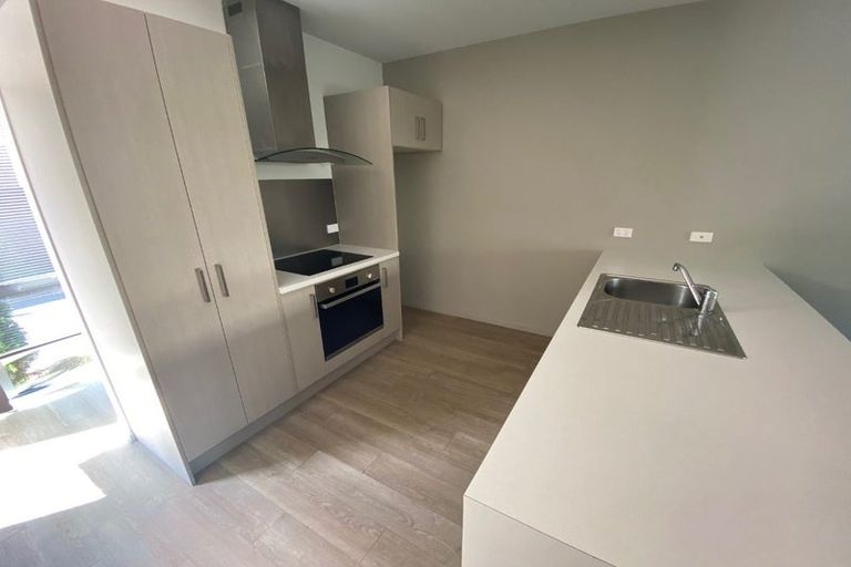 Photo of property in 5/89 Poulson Street, Addington, Christchurch, 8024