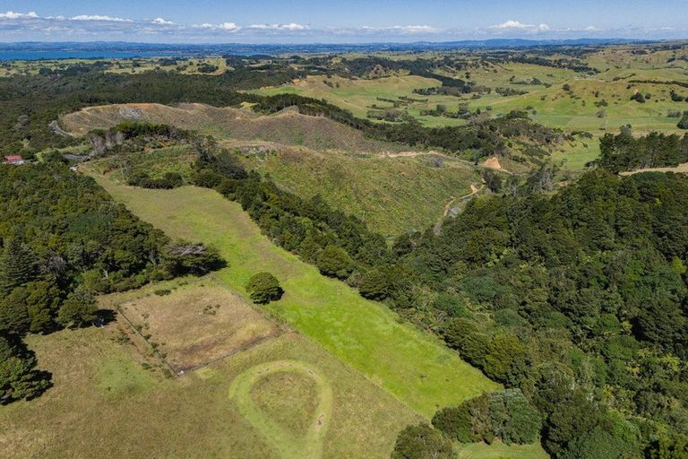 Photo of property in 419 Kemp Road, Awhitu, 2684