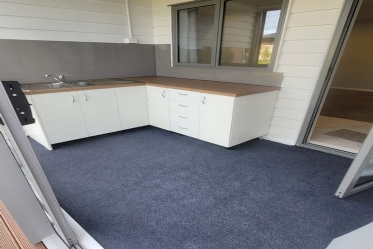 Photo of property in 218 Metcalfe Road, Ranui, Auckland, 0612