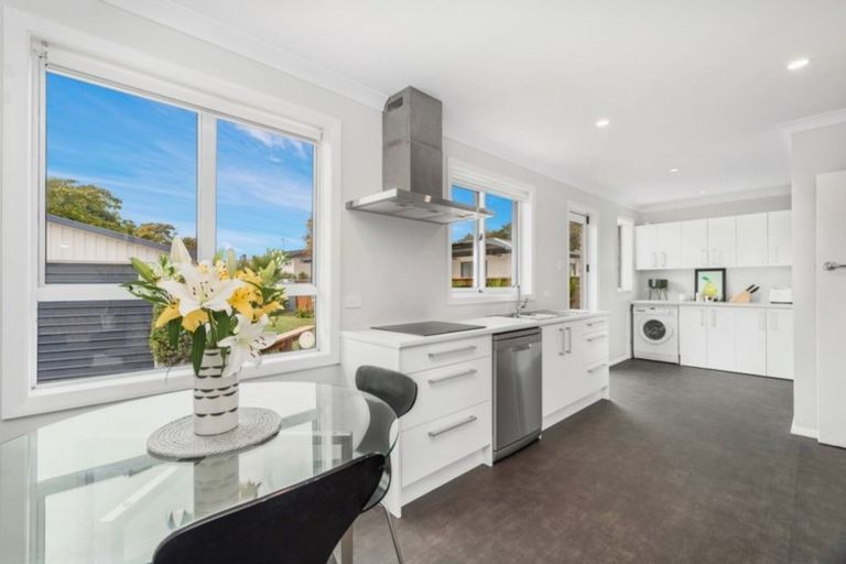 Photo of property in 6 Portal Crescent, Beerescourt, Hamilton, 3200