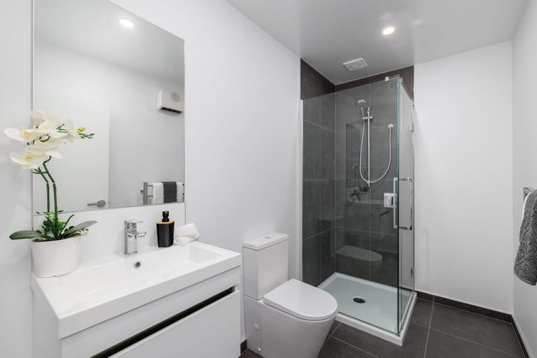 Photo of property in 11 Malaga Crescent, Harewood, Christchurch, 8051