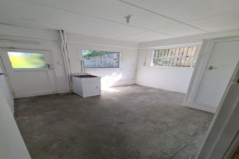 Photo of property in 415 Saint Aubyn Street, Lynmouth, New Plymouth, 4310