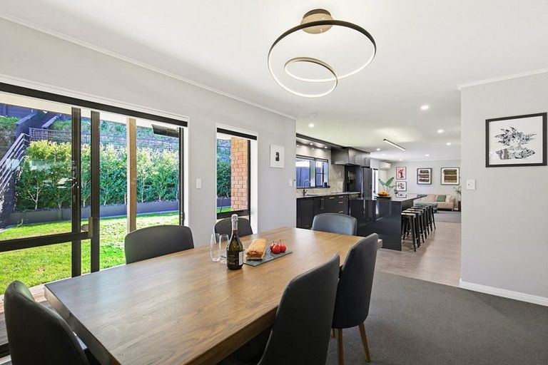 Photo of property in 11 Ramphal Terrace, Khandallah, Wellington, 6035