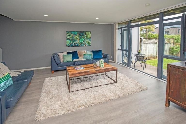 Photo of property in 11/3 Erewhon Place, Birkdale, Auckland, 0626