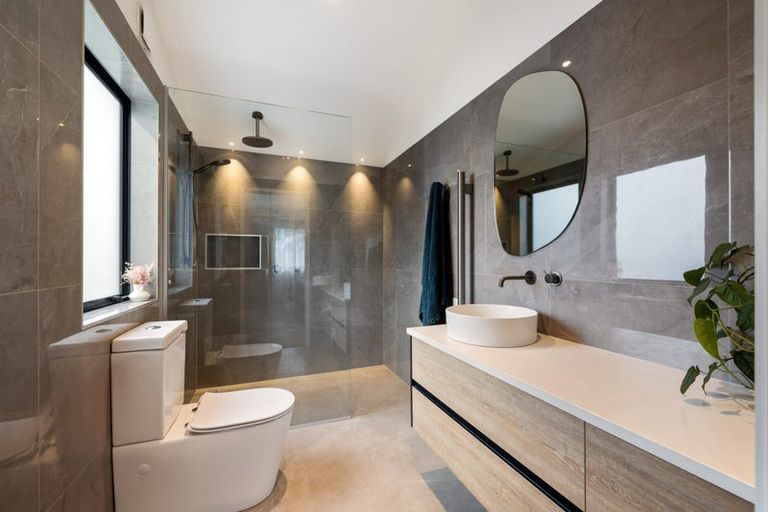 Photo of property in 3c Taylors Avenue, Bryndwr, Christchurch, 8052