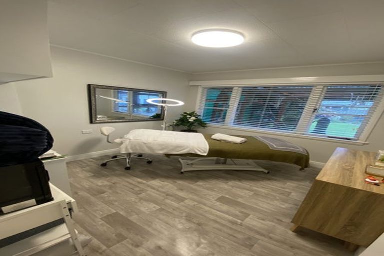 Photo of property in 6 Larch Street, Victoria, Rotorua, 3010