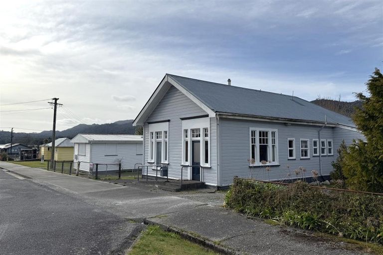 Photo of property in 2 Mcgowan Street, Runanga, 7803