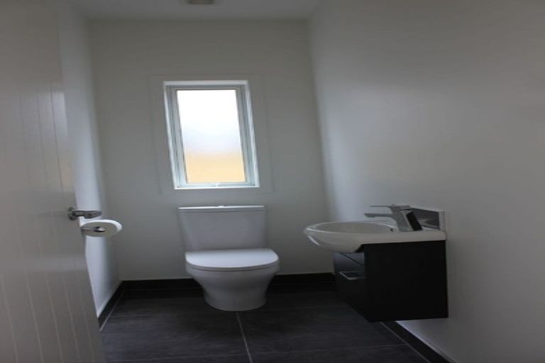 Photo of property in 16 Myland Drive, Hobsonville, Auckland, 0616