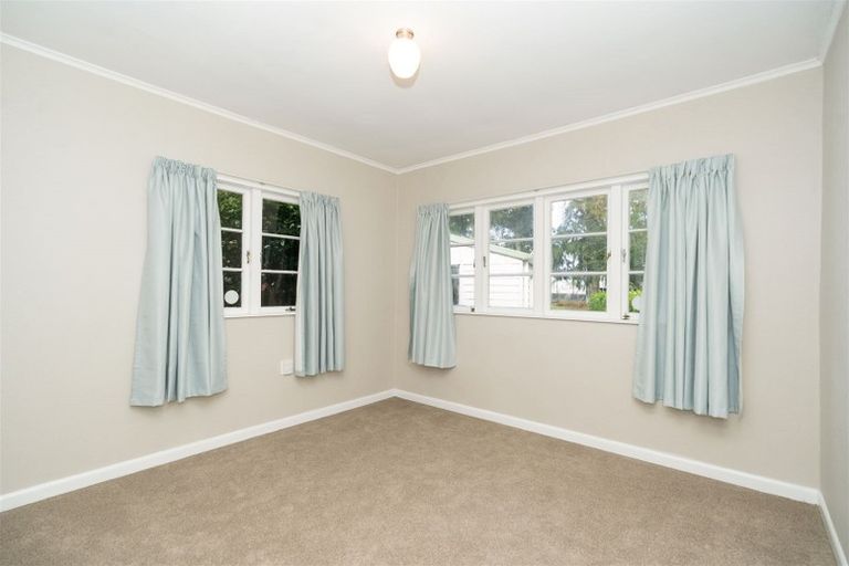 Photo of property in 10 Tui Avenue, Forest Lake, Hamilton, 3200