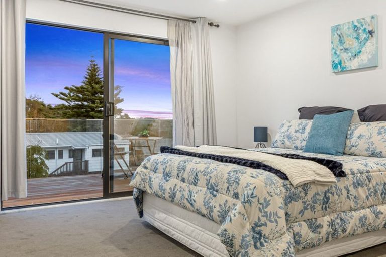 Photo of property in 141c Rangatira Road, Beach Haven, Auckland, 0626