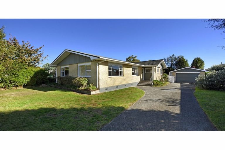 Photo of property in 16 Kipling Crescent, Stoke, Nelson, 7011