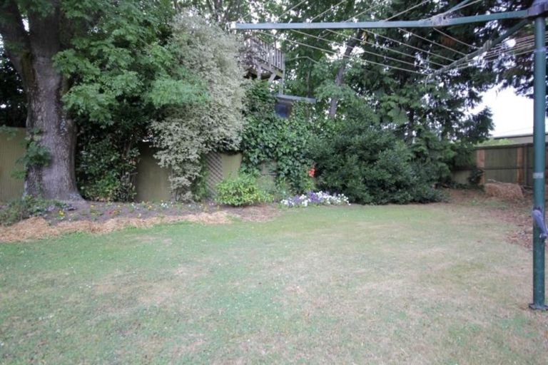 Photo of property in 197a Main North Road, Redwood, Christchurch, 8051
