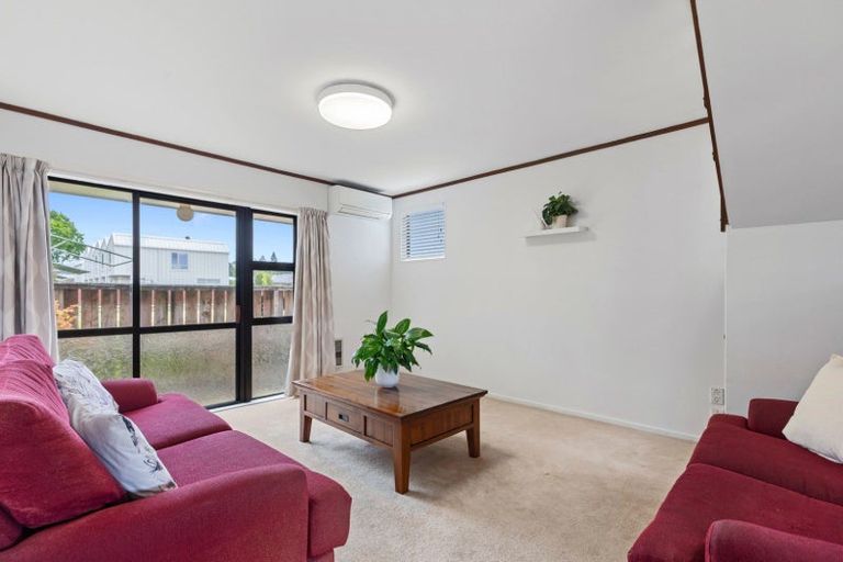 Photo of property in 11 Dalray Avenue, Takanini, 2112