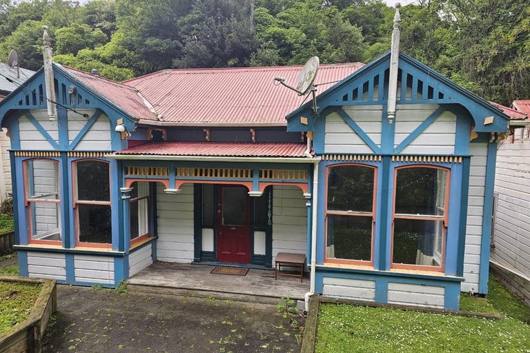 Photo of property in 34 Devon Street, Aro Valley, Wellington, 6021