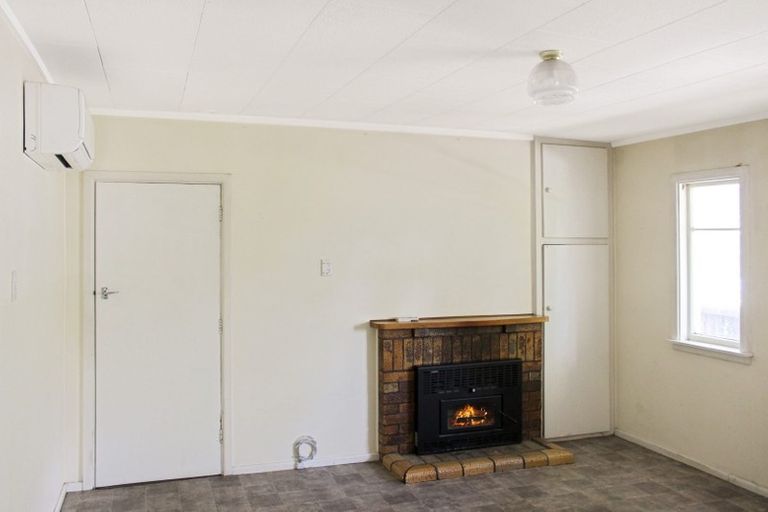 Photo of property in 11 Leistrella Road, Hoon Hay, Christchurch, 8025