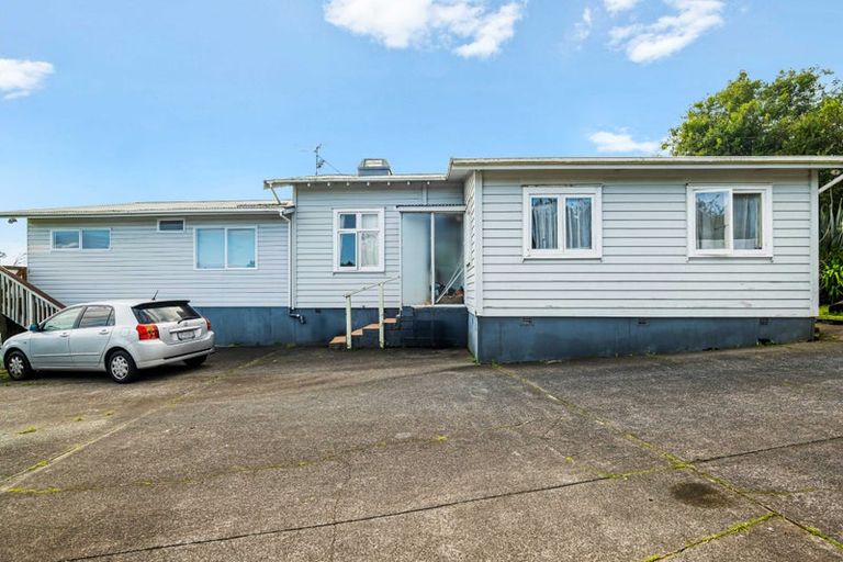 Photo of property in 458 Don Buck Road, Massey, Auckland, 0614