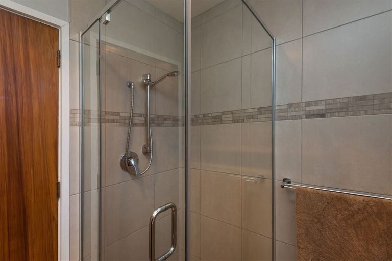 Photo of property in 4 Nalder Place, Linwood, Christchurch, 8062