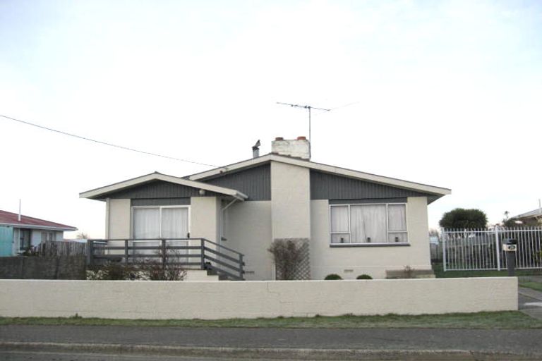 Photo of property in 76 Scott Street, Strathern, Invercargill, 9812