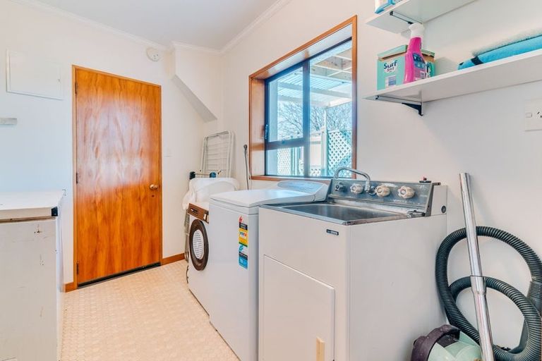 Photo of property in 11 Wanaka Street, Ravensbourne, Dunedin, 9022