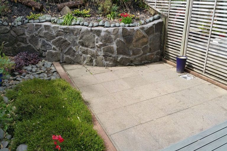 Photo of property in 2/206 Manuka Road, Bayview, Auckland, 0629