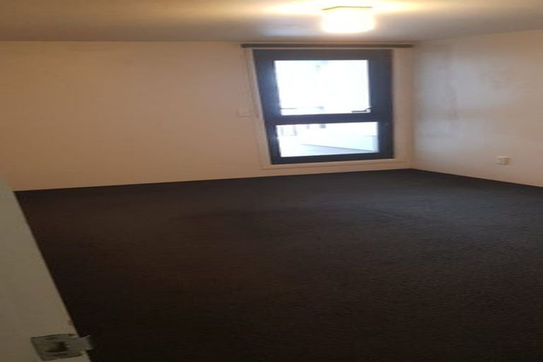 Photo of property in 8 Torrens Terrace, Mount Cook, Wellington, 6011