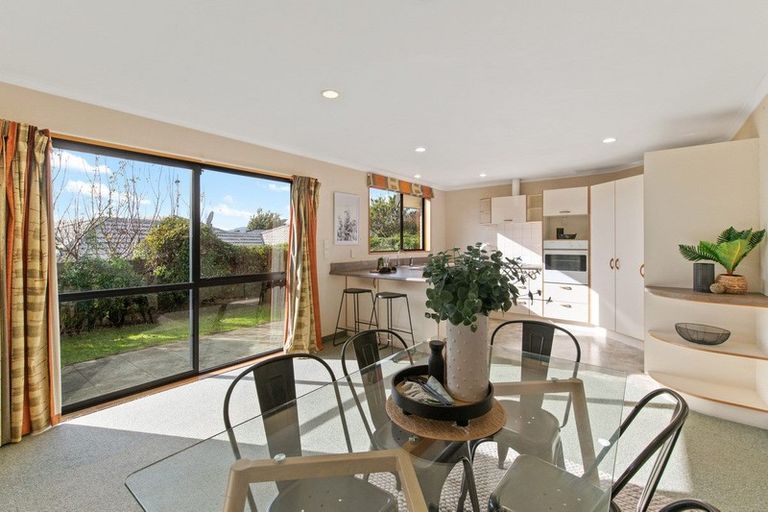 Photo of property in 148 Langdale Avenue, Paraparaumu, 5032