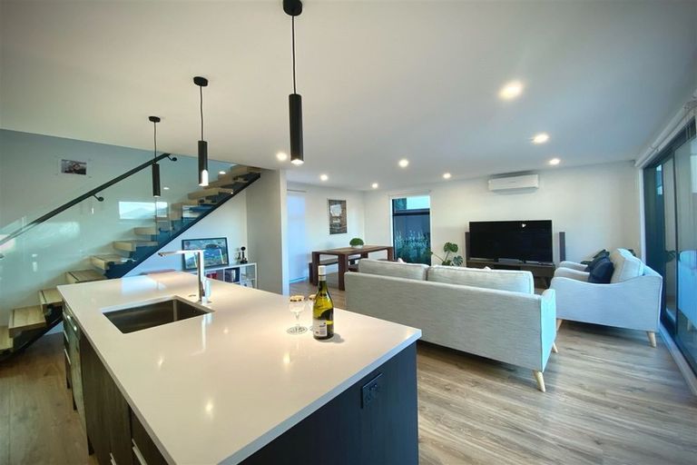 Photo of property in 49 Forfar Street, St Albans, Christchurch, 8014