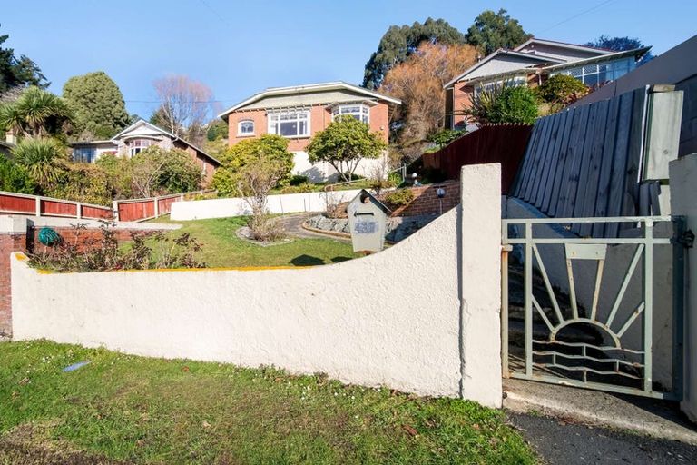 Photo of property in 437 South Road, Calton Hill, Dunedin, 9012
