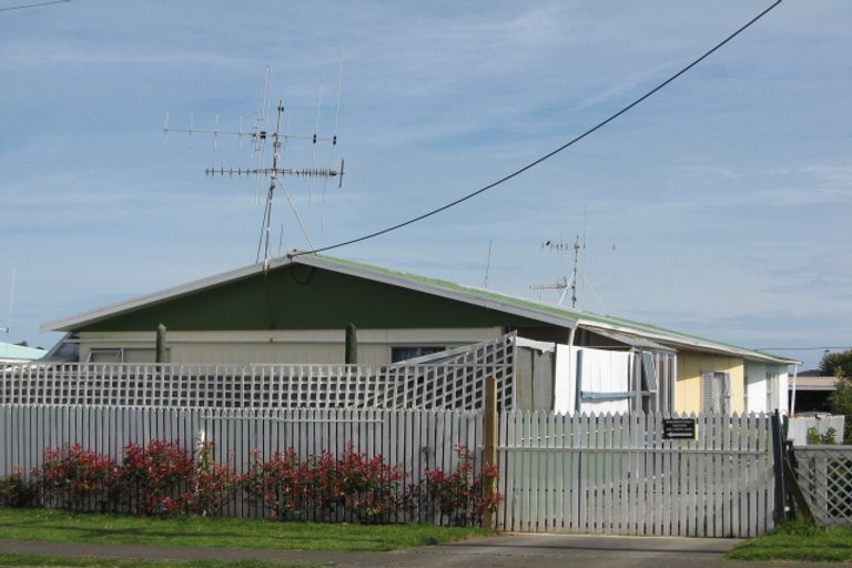 Photo of property in 63a Polson Street, Castlecliff, Whanganui, 4501