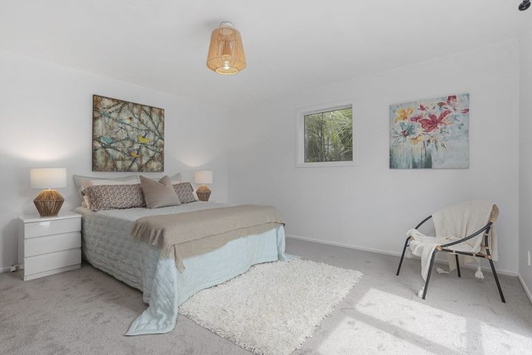 Photo of property in 7 Huia Road, Titirangi, Auckland, 0604