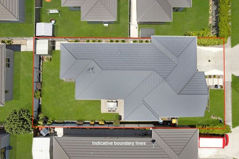 Photo of property in 13 Hollowout Street, Takanini, 2112