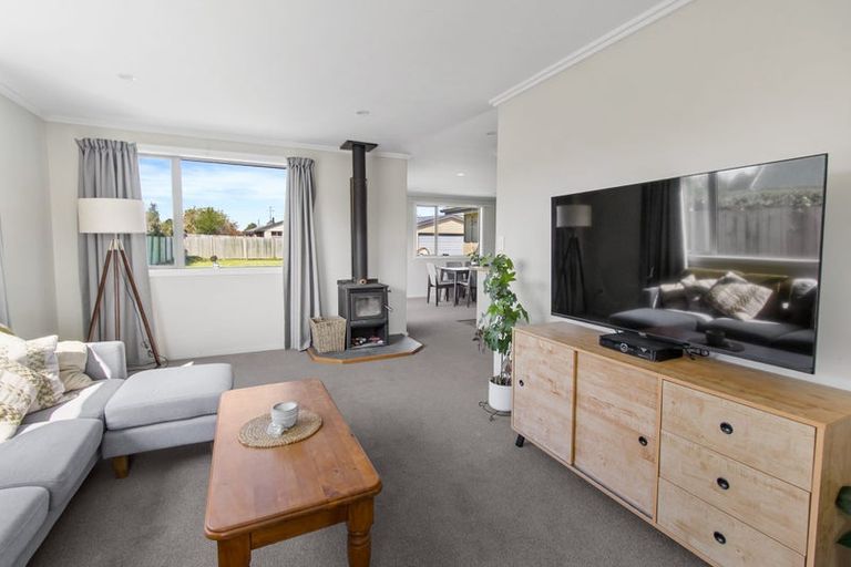 Photo of property in 15 Rhodes Street, Pareora, 7912
