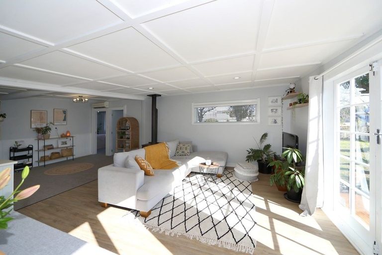 Photo of property in 7 Williamson Road, Clive, 4102