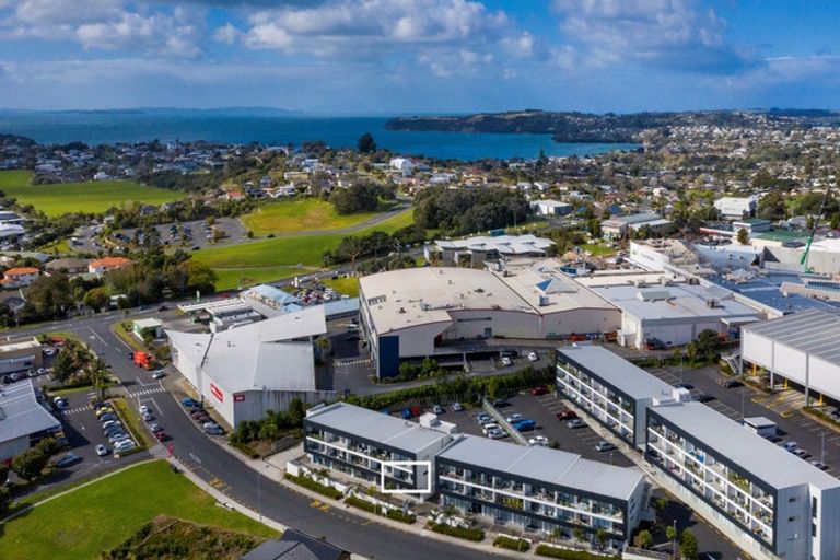 Photo of property in 105/17 Link Crescent, Stanmore Bay, Whangaparaoa, 0932