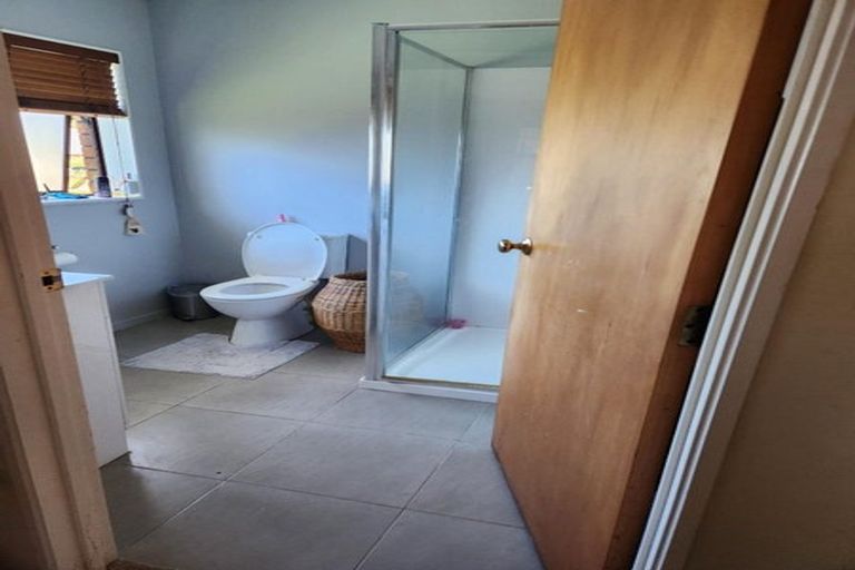 Photo of property in 27 Britannia Place, Half Moon Bay, Auckland, 2012