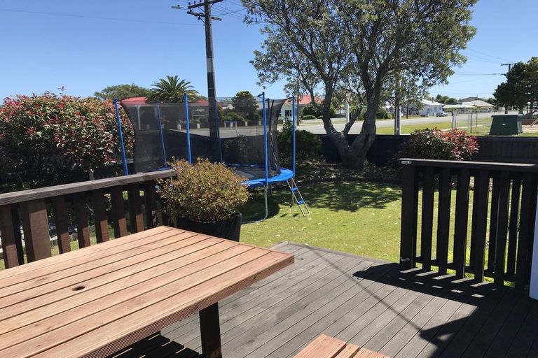 Photo of property in 102 Park Street, Hokitika, 7810