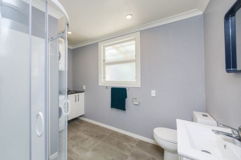 Photo of property in 37 Hewitts Road, Linton, Palmerston North, 4472