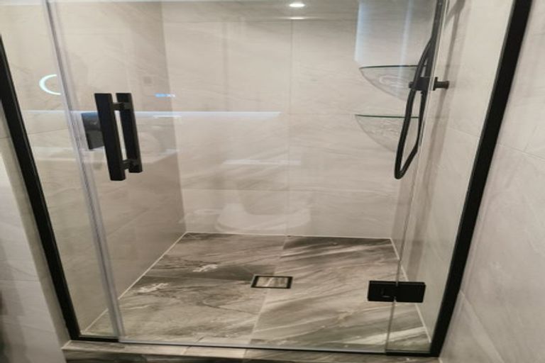 Photo of property in 1/43 Salisbury Road, Birkdale, Auckland, 0626