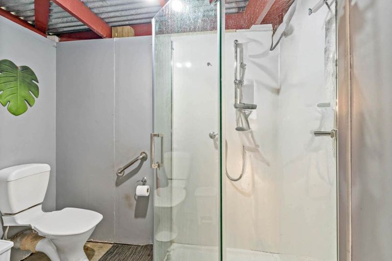 Photo of property in 25 Dissmeyer Drive, Clover Park, Auckland, 2019