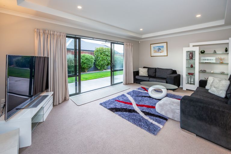 Photo of property in 5 Ruby Avenue, Northwood, Christchurch, 8051