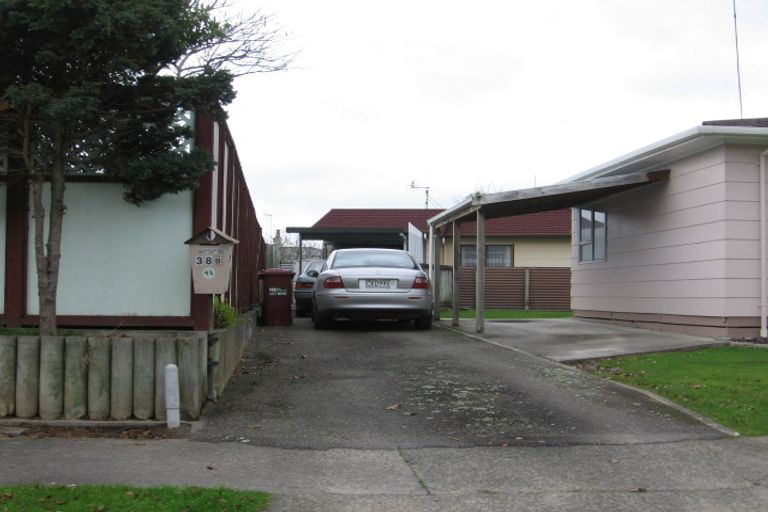 Photo of property in 38 Suzanne Grove, Kelvin Grove, Palmerston North, 4414