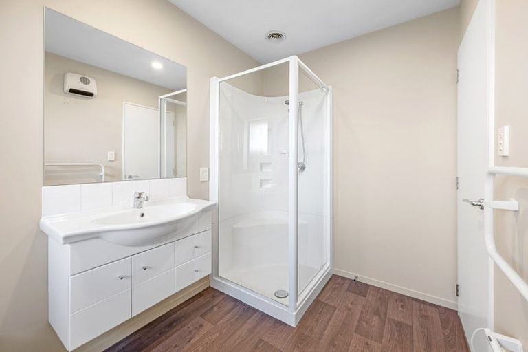 Photo of property in 45 Shortland Street, Wainoni, Christchurch, 8061