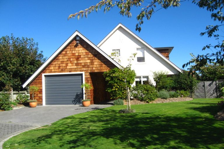 Photo of property in 6 Fuschia Place, Mosgiel, 9024