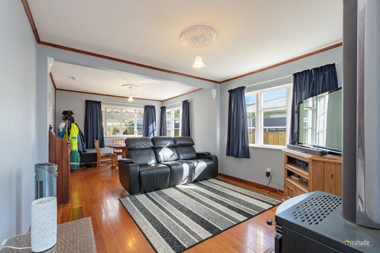 Photo of property in 80 Main Road, Wainuiomata, Lower Hutt, 5014